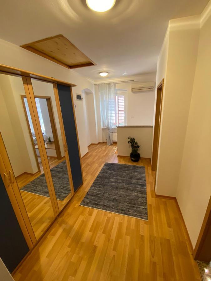 Apartman Shadi *
